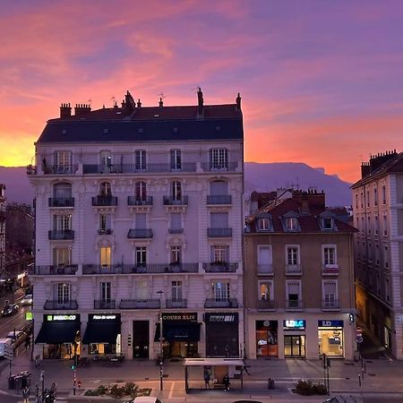 Appartement Entierement Renove Proche Gare Grenoble Buitenkant foto