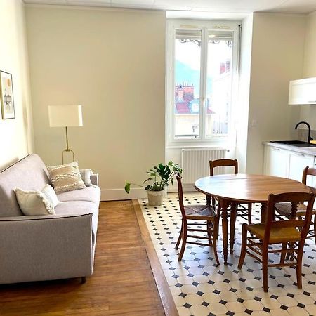 Appartement Entierement Renove Proche Gare Grenoble Buitenkant foto