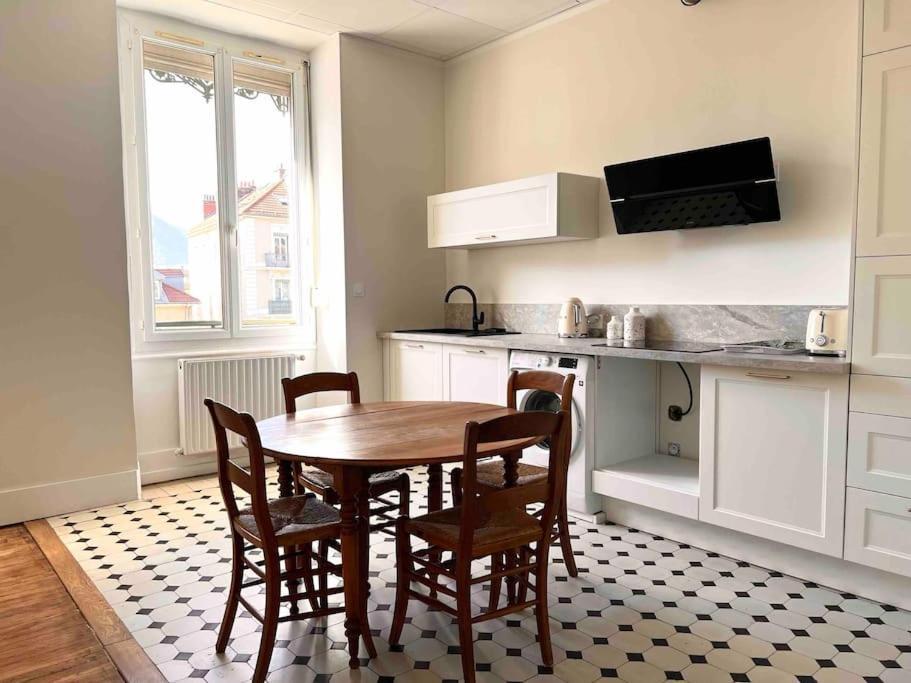 Appartement Entierement Renove Proche Gare Grenoble Buitenkant foto